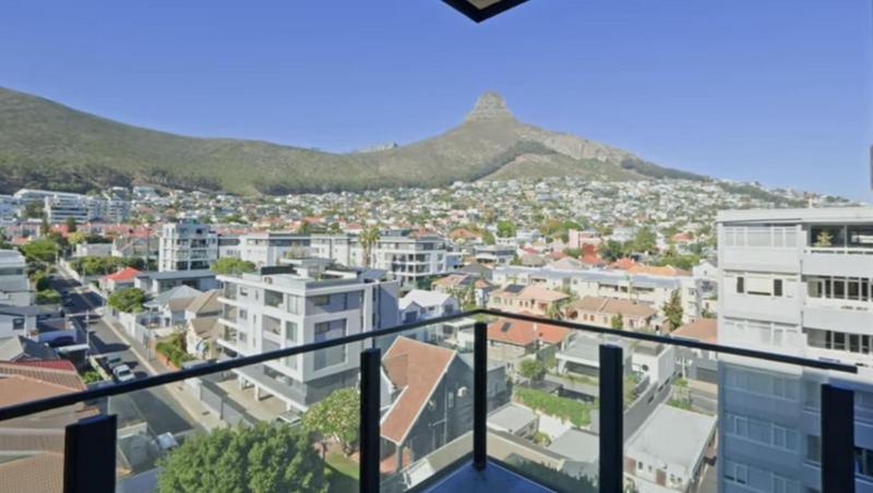 2 Bedroom Property for Sale in Sea Point Western Cape